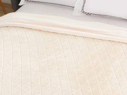 Покрывало Софи де Марко Элайза (молоко) 220х240